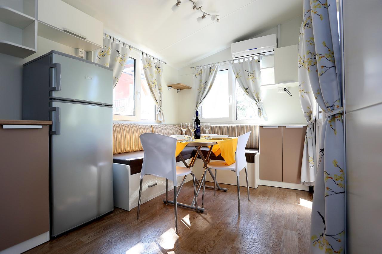 Mobile Homes-Slanica Муртер Екстериор снимка